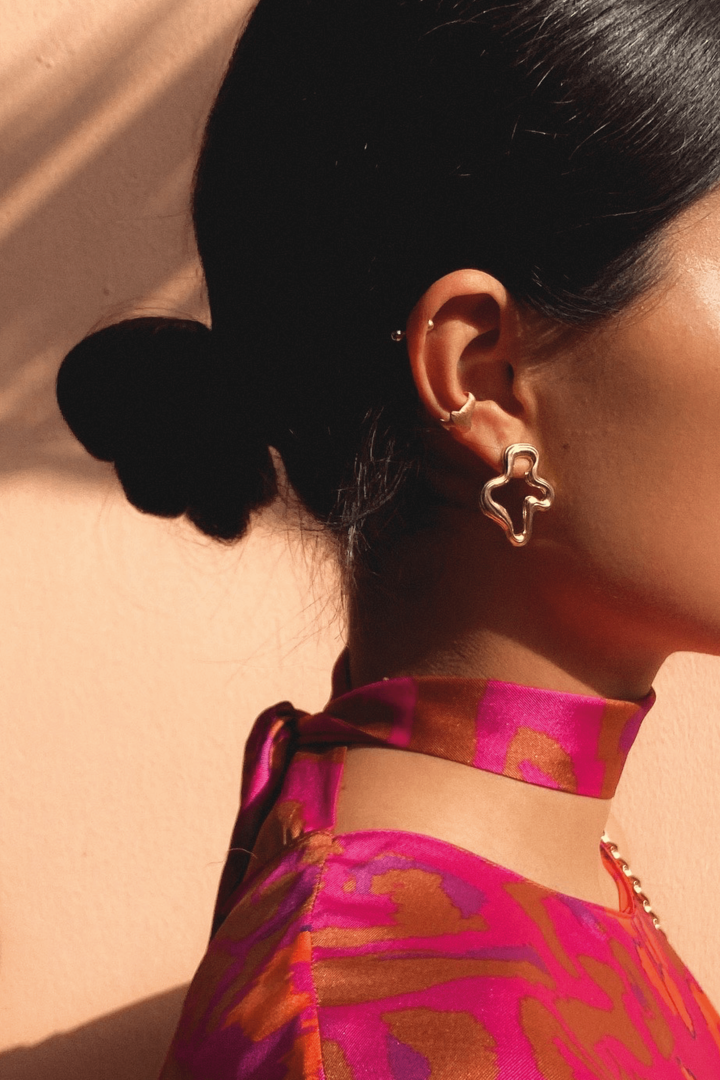 Groovy - Golden Earrings