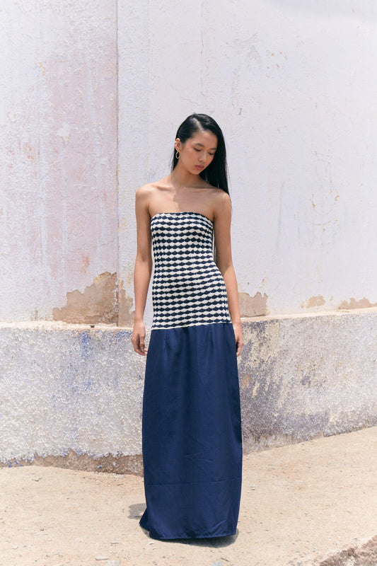 Conchita - Navy and White Knitted Dress