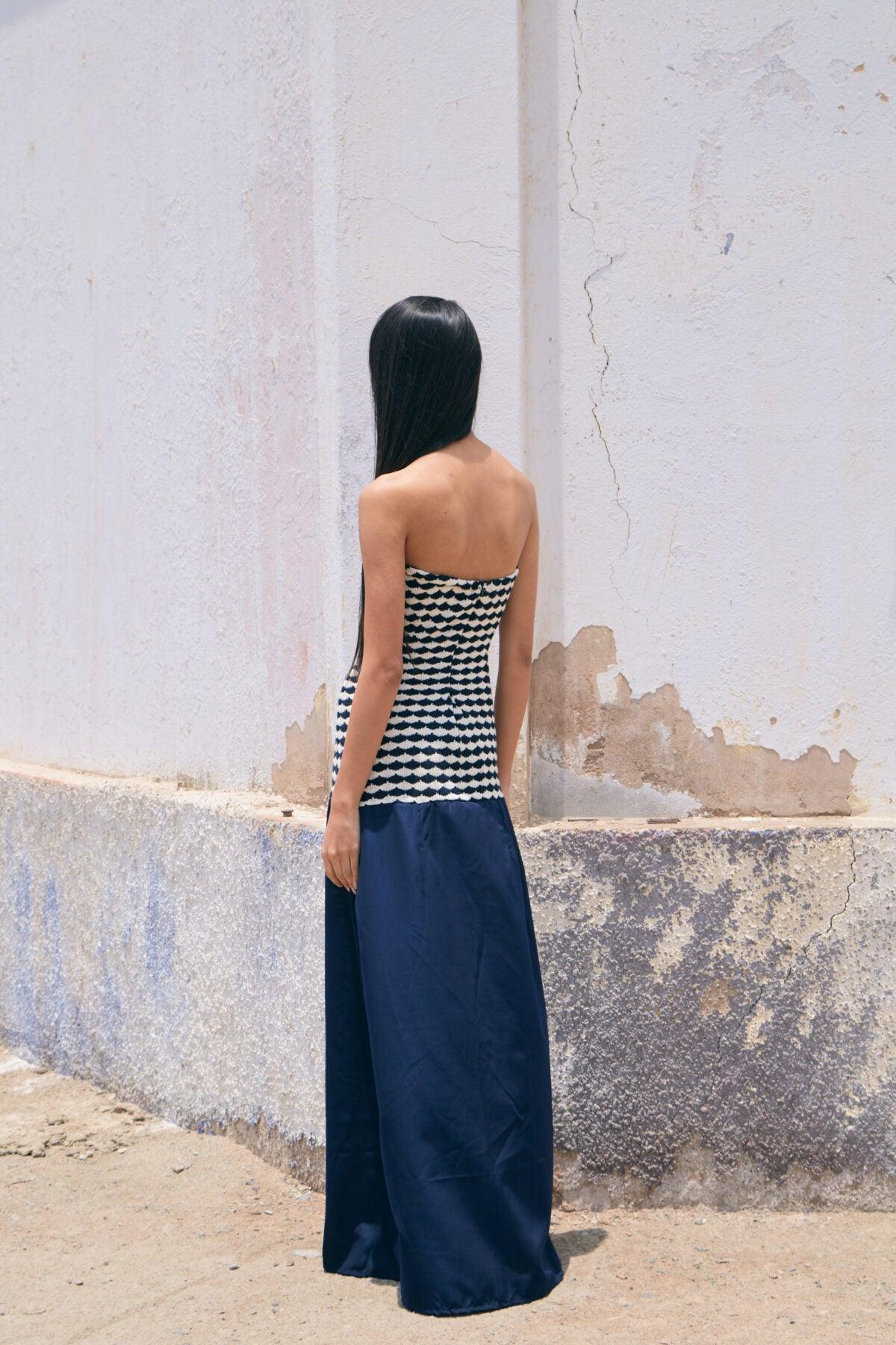 Conchita - Navy and White Knitted Dress
