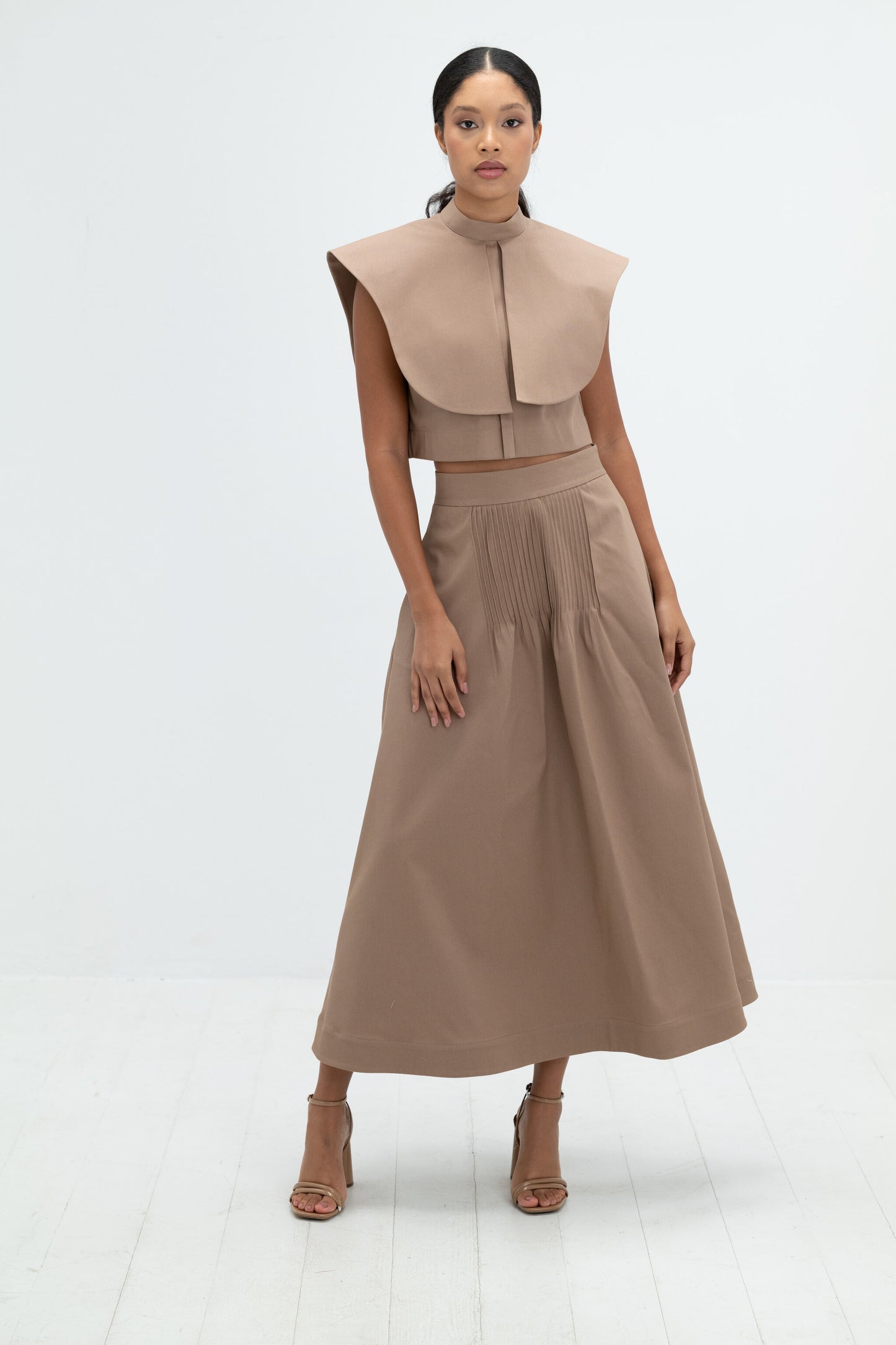 Vestal - Brown Crop Top