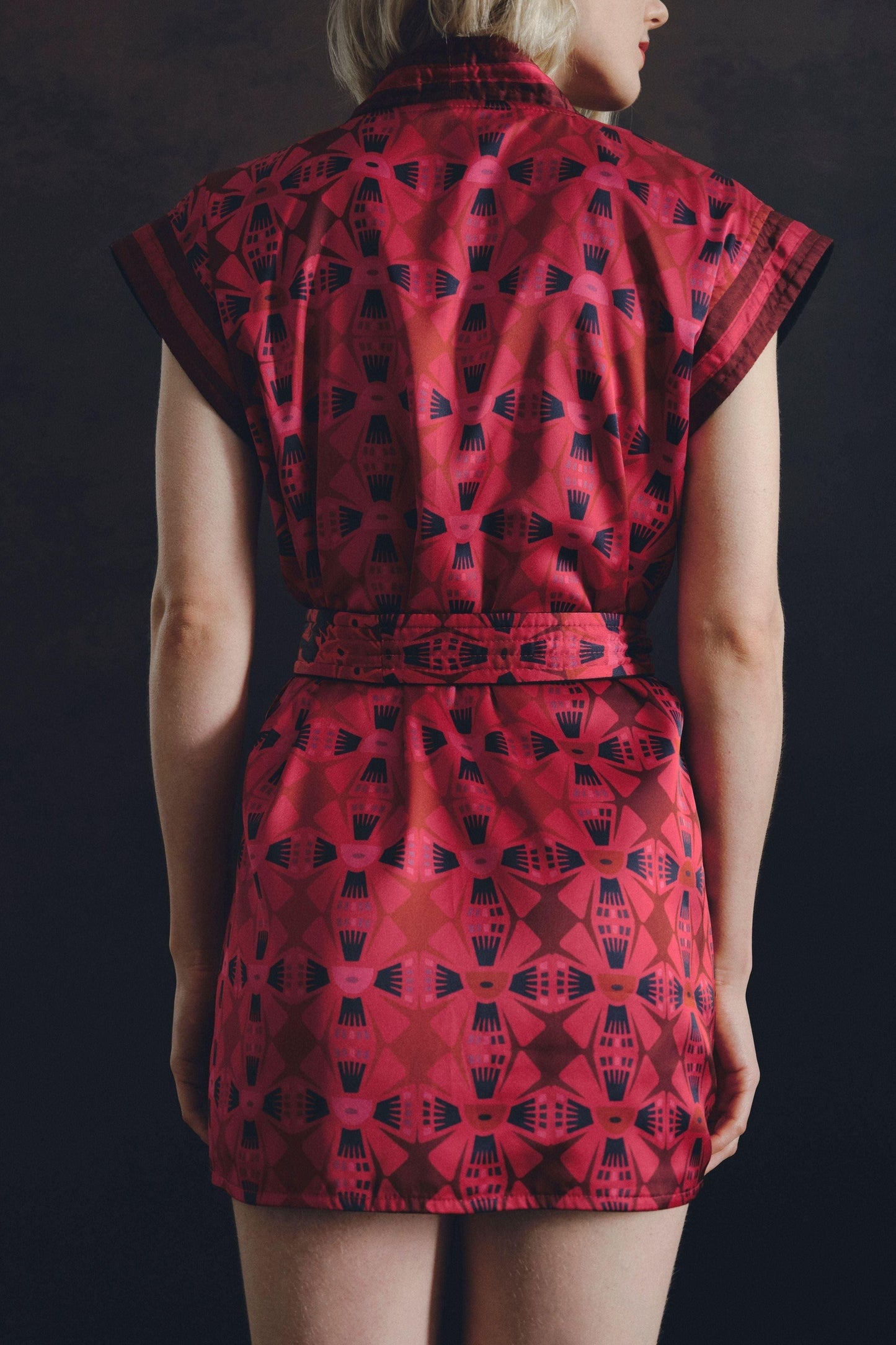 Inti & Pelican - Red Reversible Kimono