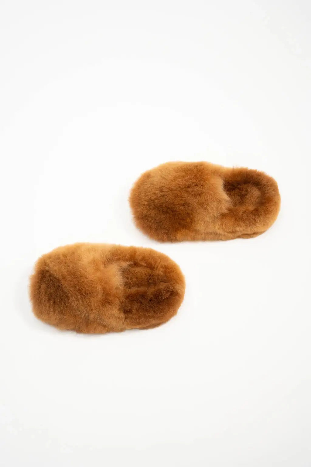 Nubecitas - Brown Alpaca Fur Slippers