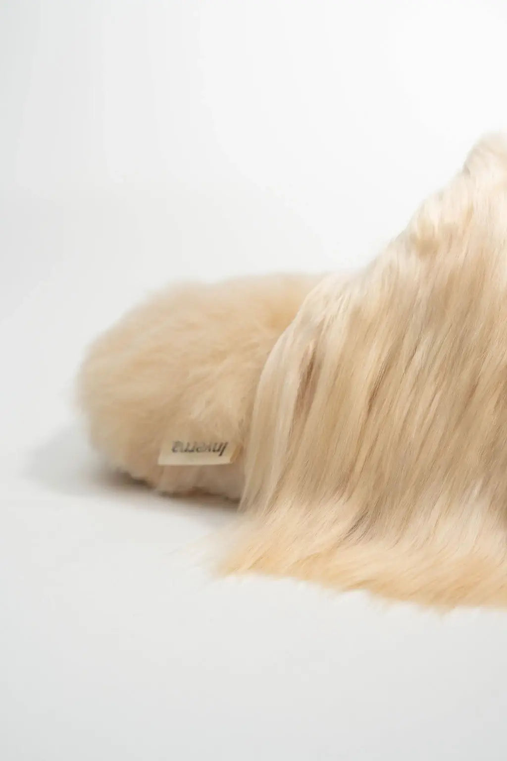 Perlitas - Beige Alpaca Fur Slippers