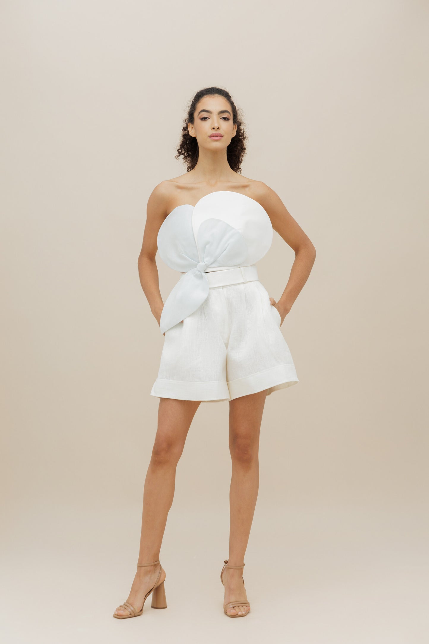 Costa - Tailored White Shorts