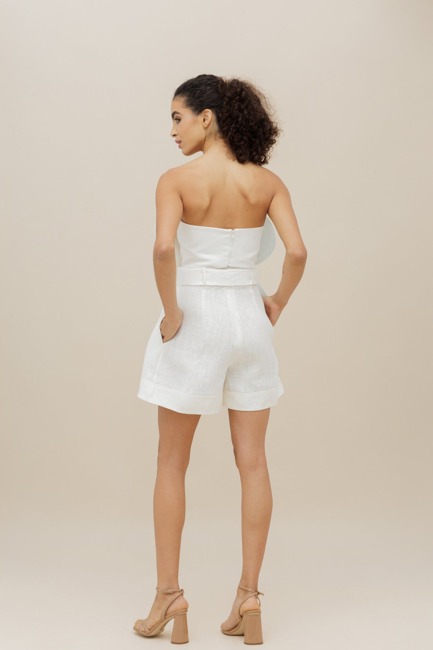 Costa - Tailored White Shorts