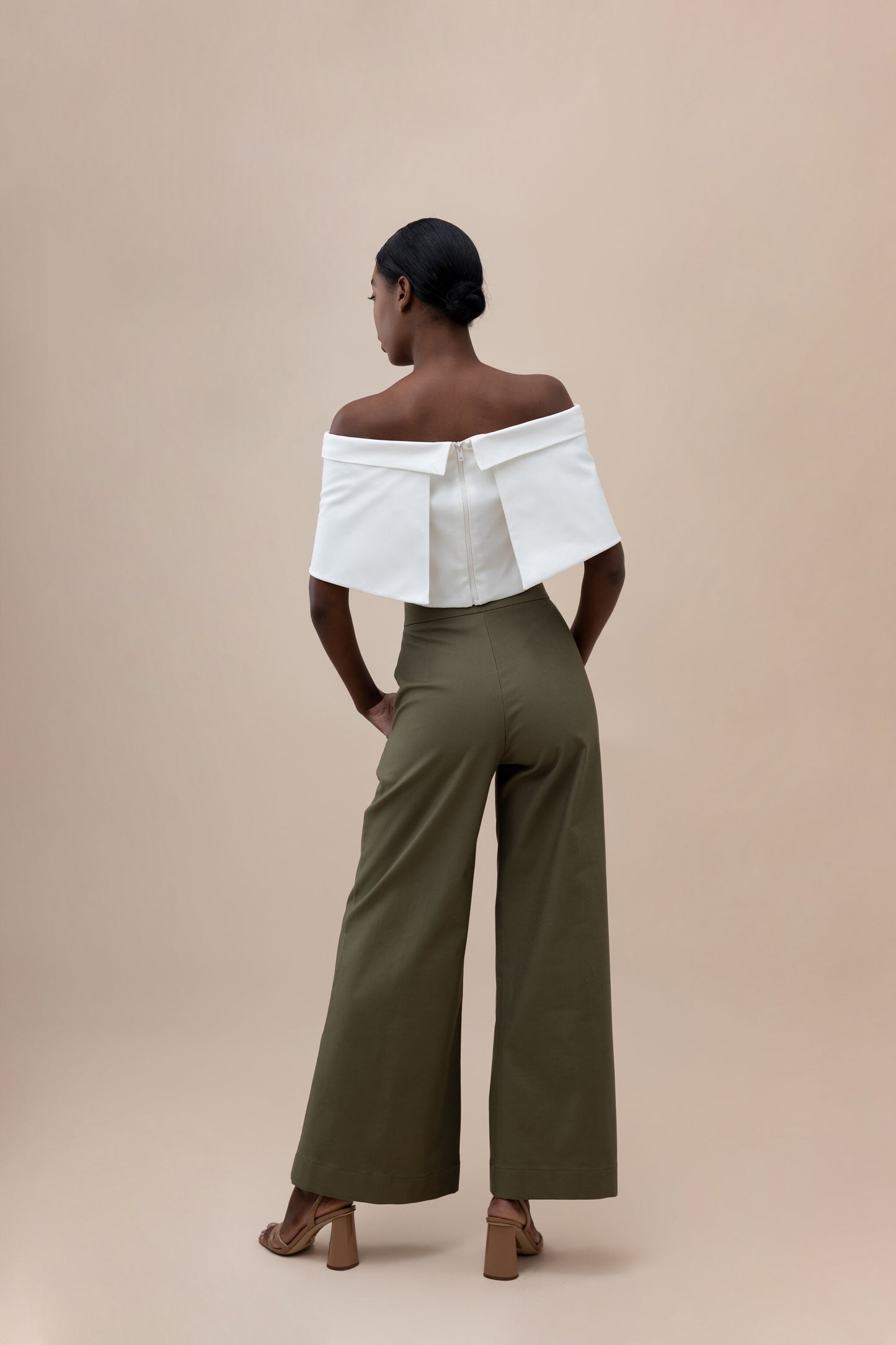 Soura - Off the Shoulder Top